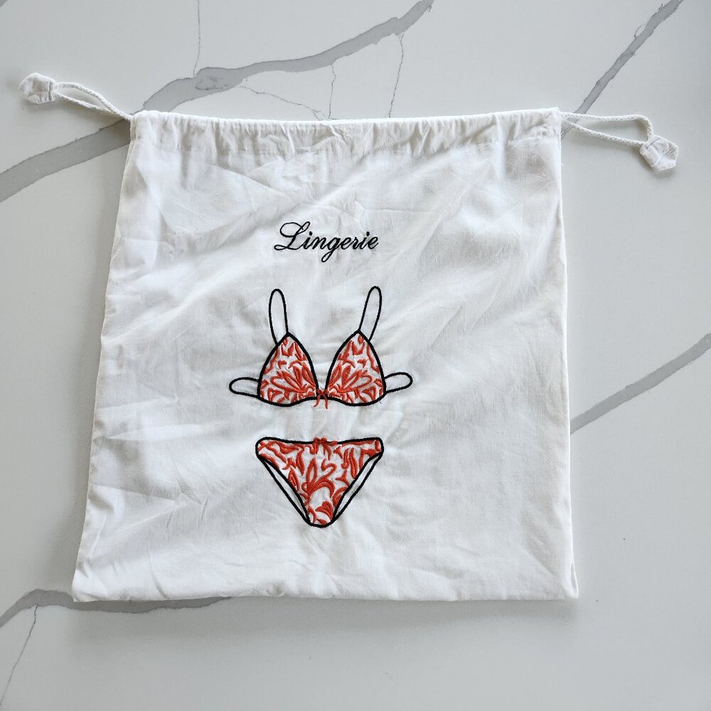 LINGERIE BAG